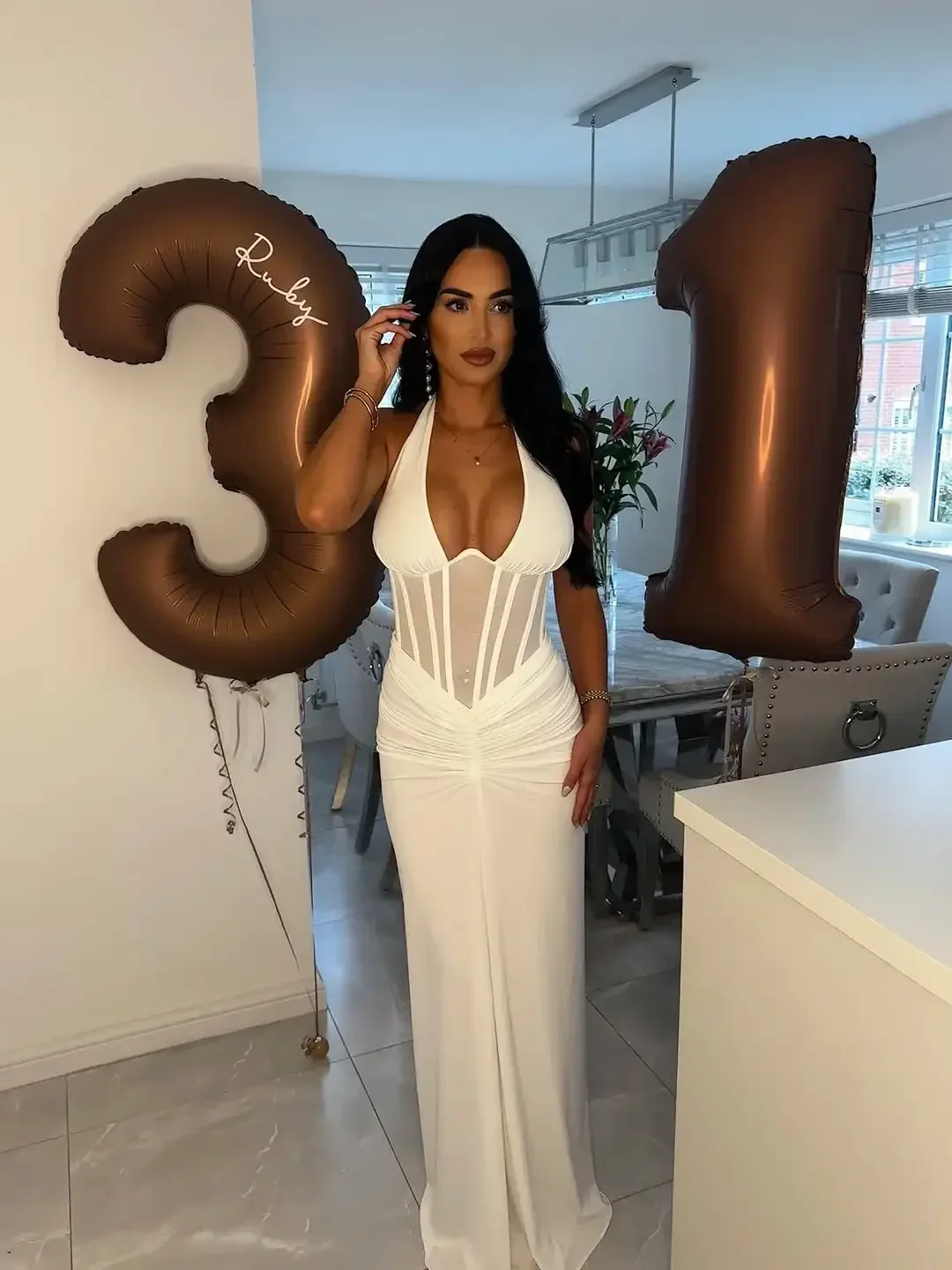 ファッションソリッドVネックバックレスレースアップホルターネックドレス女性用ノースリーブホローアウトウエストシンチドガウンレディースイブニングパーティーローブ