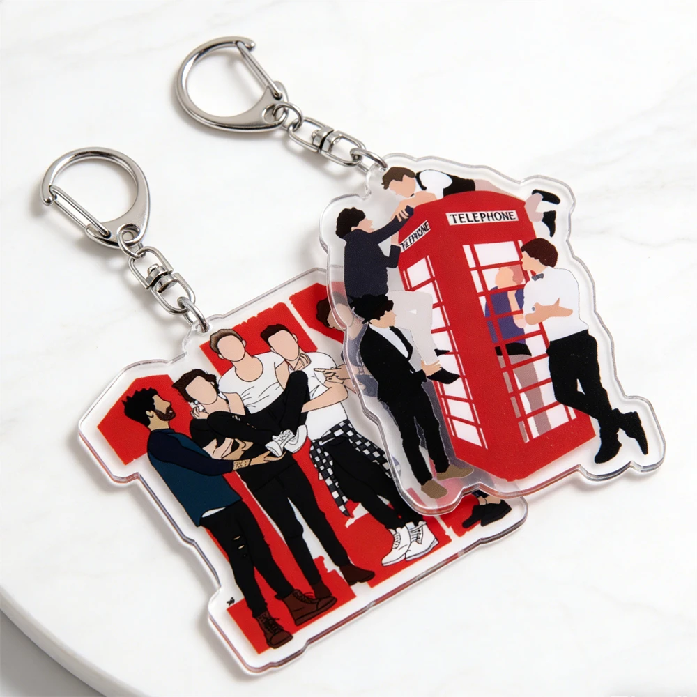 Hot Uk Pop Style Young Boys Band Key Chains Keychains Rings for Accessories Bag British Pop Keyrings Jewelry Fans Friends Gifts
