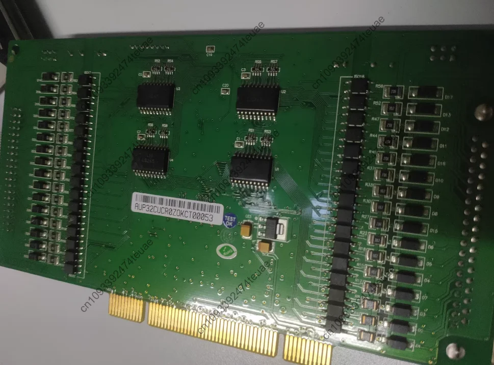 PISO-P32C32U 32-Channel Optocoupler Collector Computer Data Acquisition DAQ Card Tested OK