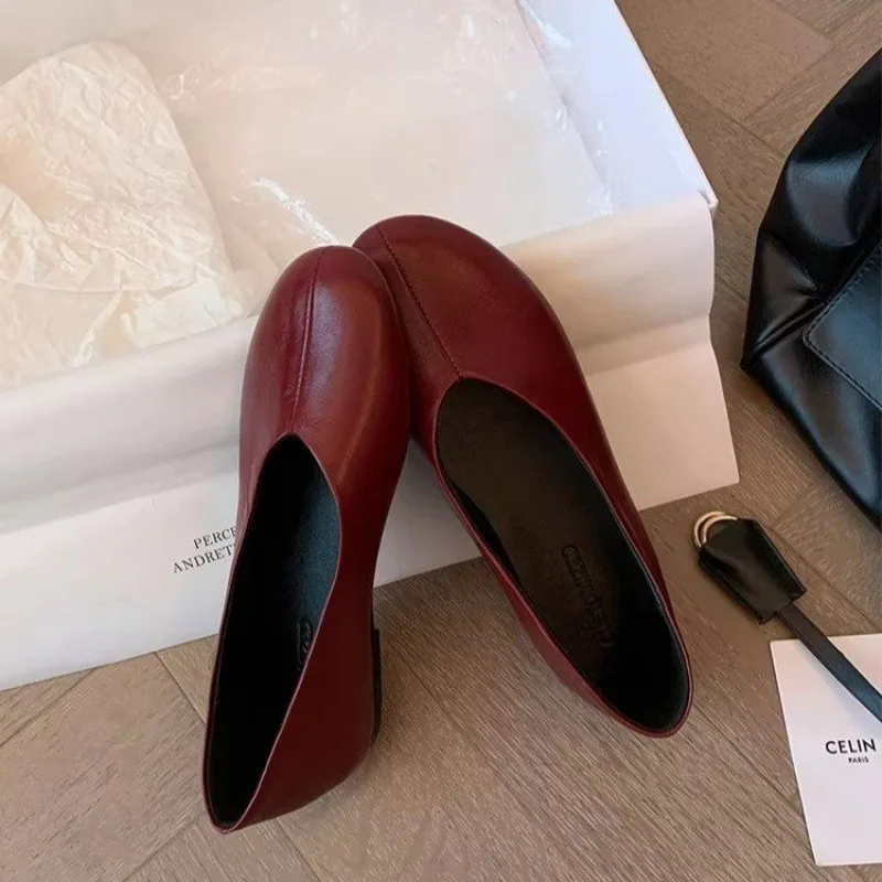 2026 Spring New Women's Burgundy Slip-On Flats Round Toe Comfort Loafers Elegant Office Work Shoes Deep Mouth High Quality