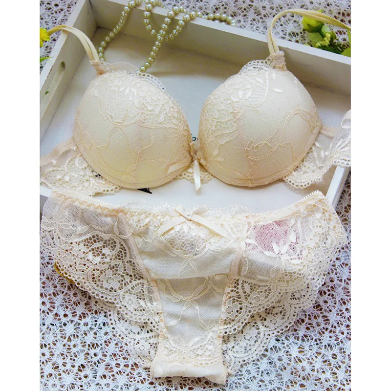 Women Sexy Lingerie Set Fashion Lace Lingerie Sets Solid Color Bra Comfortable Intimates Underwear Suit Female Fashion