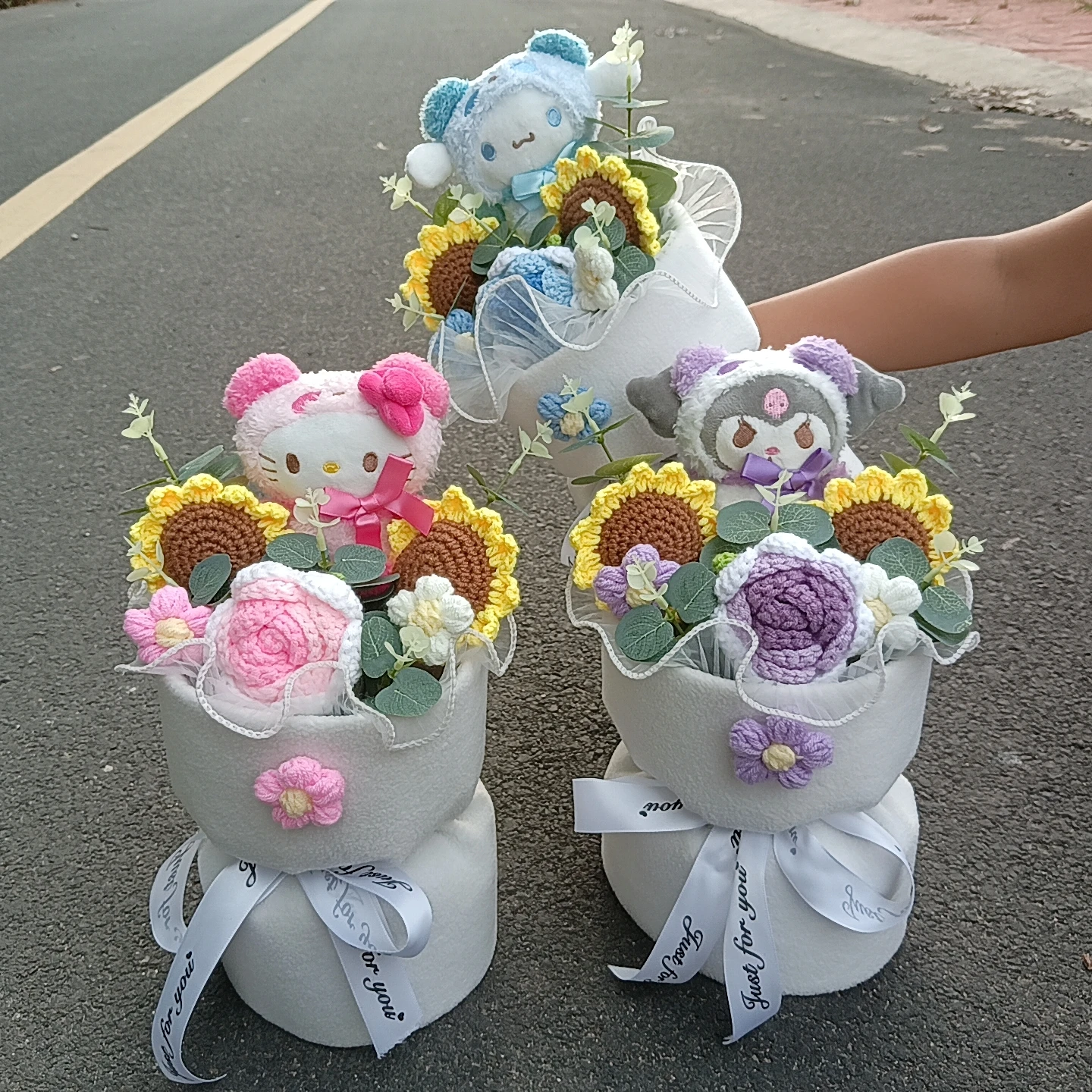 

Sanrio Hello Kitty Bouquet Cute Cartoon Kuromi My Melody Plush Doll Flower Cinnamoroll Valentine Christmas Birthday Gift