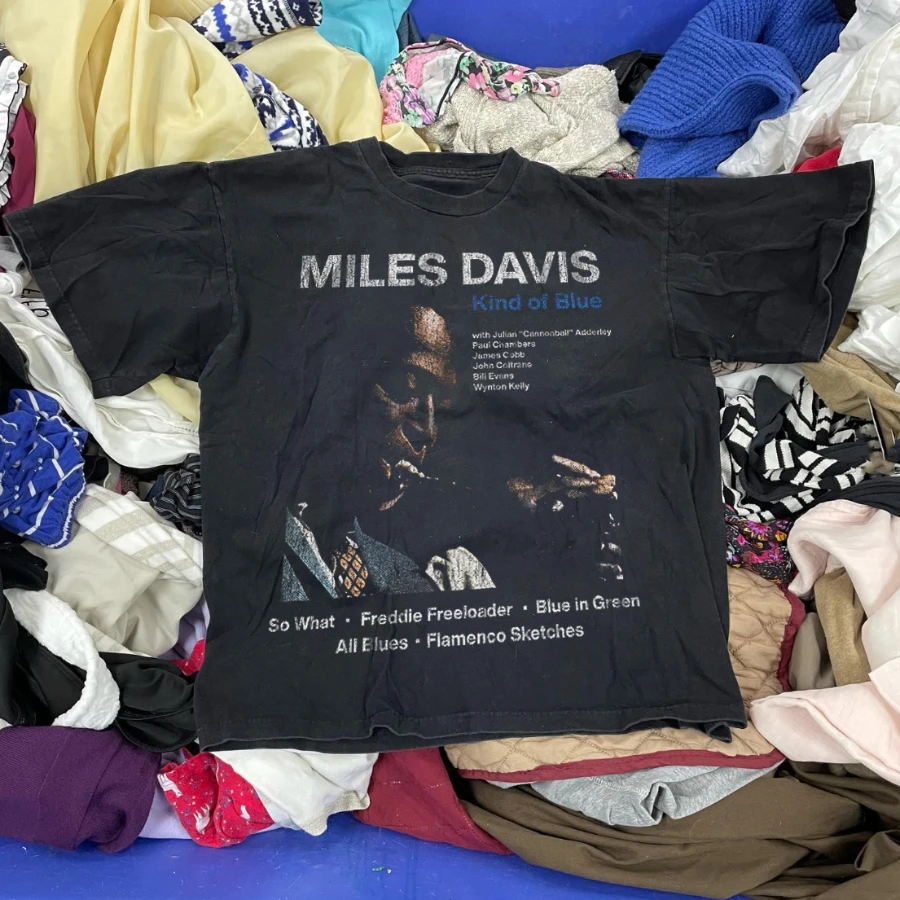 Miles Davis Kind of 'Blue' Black  T-Shirt Unisex Fit Y2K Style Underground Print Loose Fit Retro Grunge Style