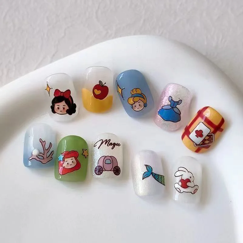 Nuova versione Q Disney Biancaneve Simpatico cartone animato Periferia Adesivo per manicure 3D Studente Diario Divertimento Adesivo decorativo impermeabile fai da te