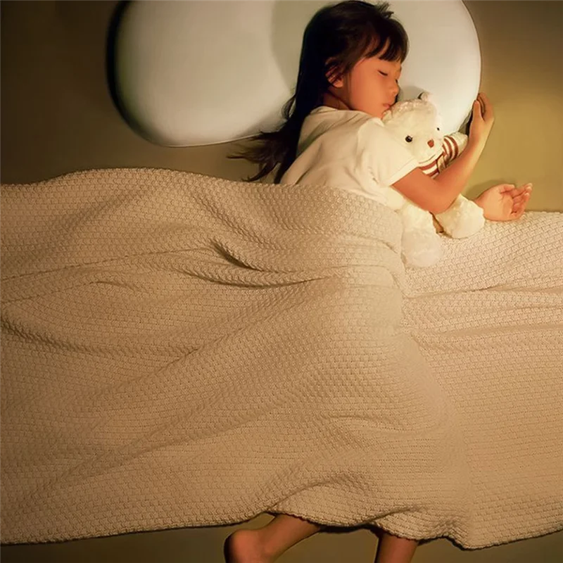 Luce notturna AAAC-LED USB ricaricabile a 3 livelli di luminosità per lampada da comodino per la decorazione della camera da letto