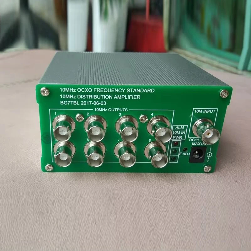 BG7TBL 10MHz OCXO Frequency Standard Distribution Amplifier 8 Channels Output