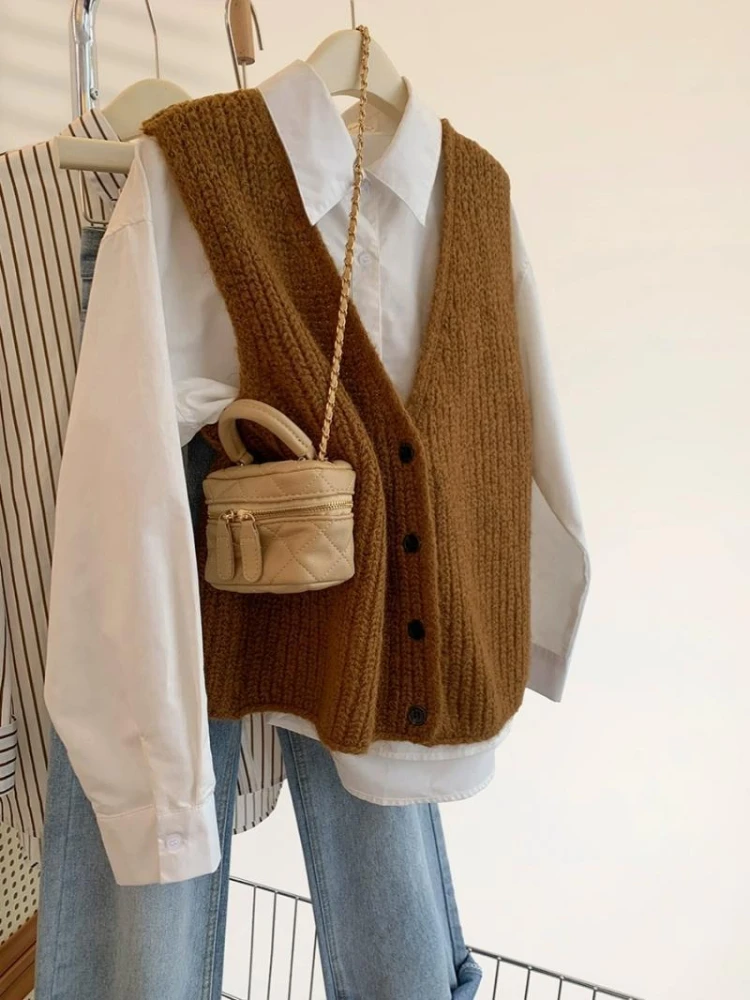 Grey Knit Vest Women Sleeveless Cardigan Short Tops Design Sweater Autumn Winter Coats Waistcoat Korean Fashion Clothing Trends