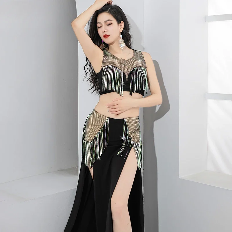 Costume d'entraînement de danse du ventre pour femmes, tenue de danse orientale, haut en maille nue, jupe longue à volants avec franges brillantes