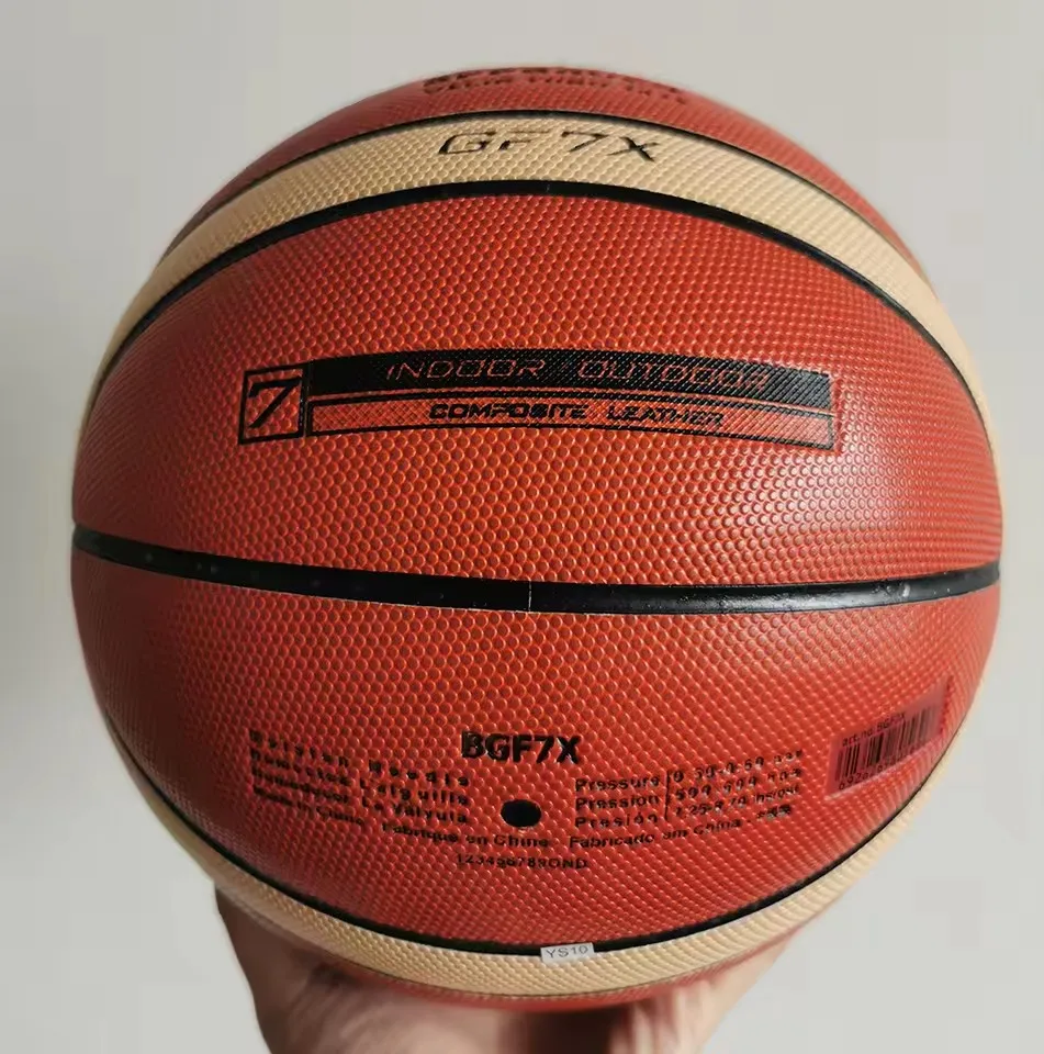 Molten GF7X basketbal Officiële certificering Competitie Standaardbal Trainingsbal voor heren en dames Teambasketbal