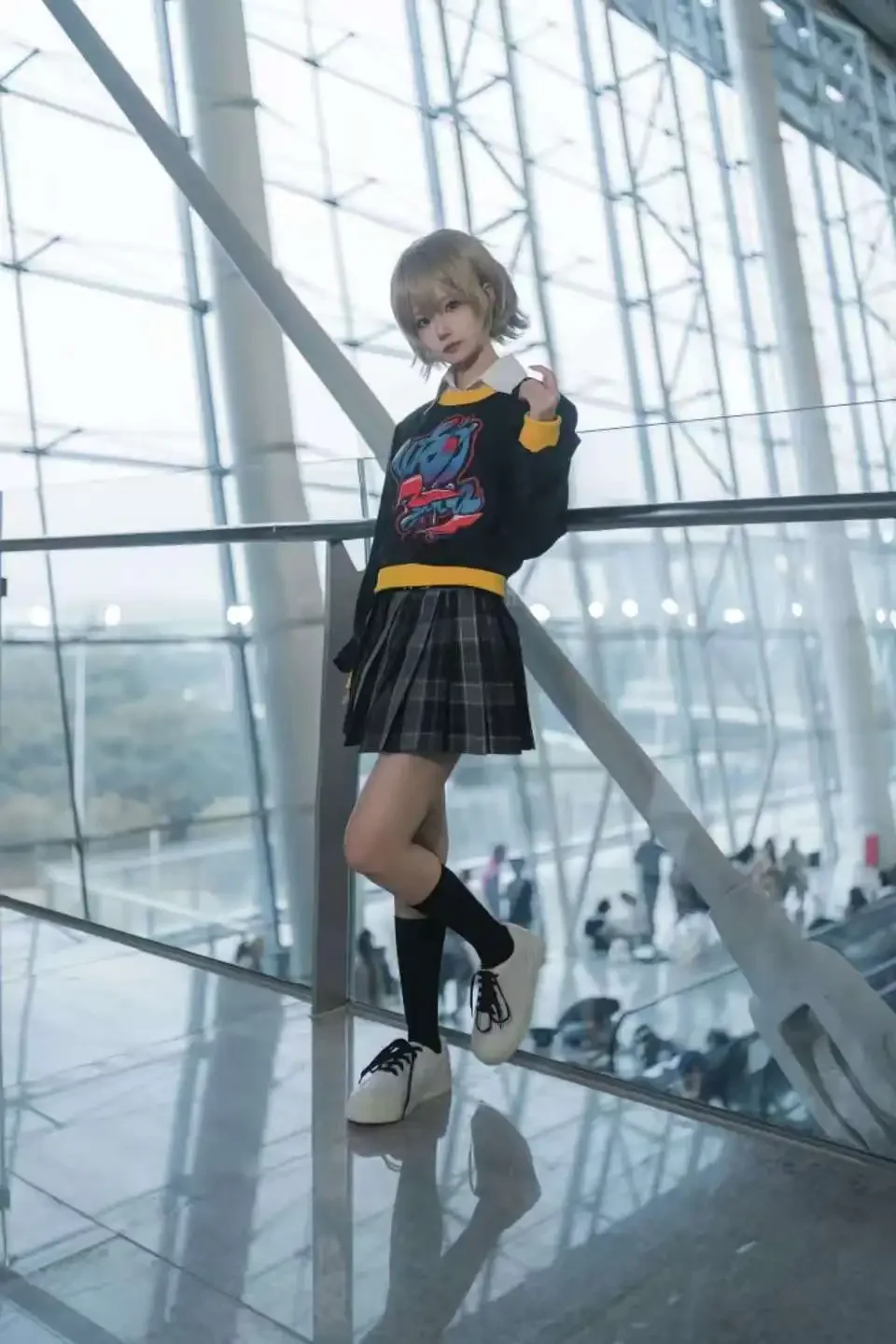 لعبة P5X أزياء تنكرية أنيمي فانتوم X سوا أراي تنورة علوية بطيات شعر مستعار JK زي كرنفال حفلة النساء الفتيات مجموعة كاملة