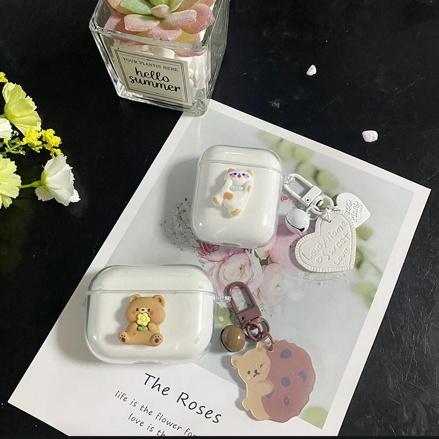 IPhone plus Pro / buds z2/n用の素敵なシリコンケース,漫画のクマ/フラワーパターン,透明なキーホルダー付き