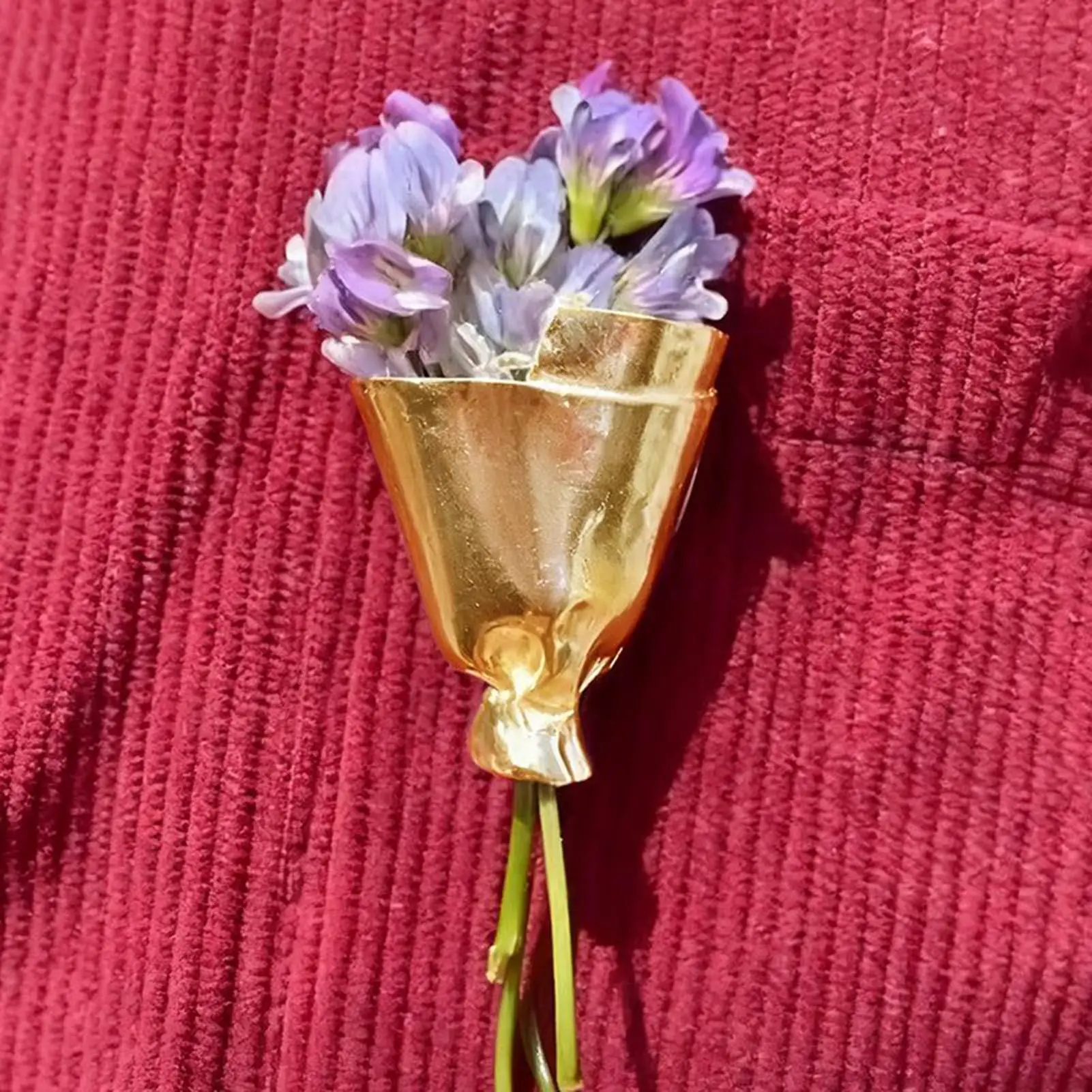 Women Flowers Bouquet Pins Brooch Wearable Flower Bouquet Clip Artistic Flower Bouquet Brooch Holder Clothing Accessories