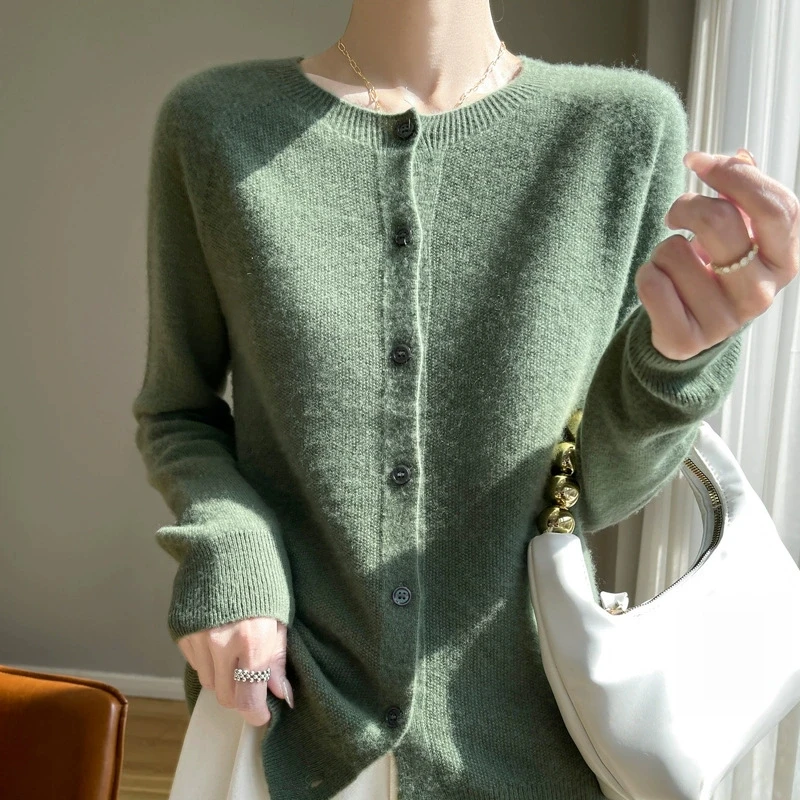 سترة فضفاضة صلبة للنساء لخريف وشتاء 2025 سترة نسائية واحدة الصدر سترة نسائية متينة