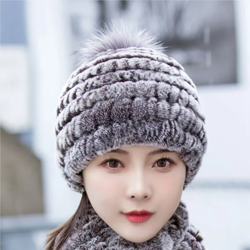 Fur hats are warm for women in autumn and winter fashionable ear-protecting versatile Thickened mom