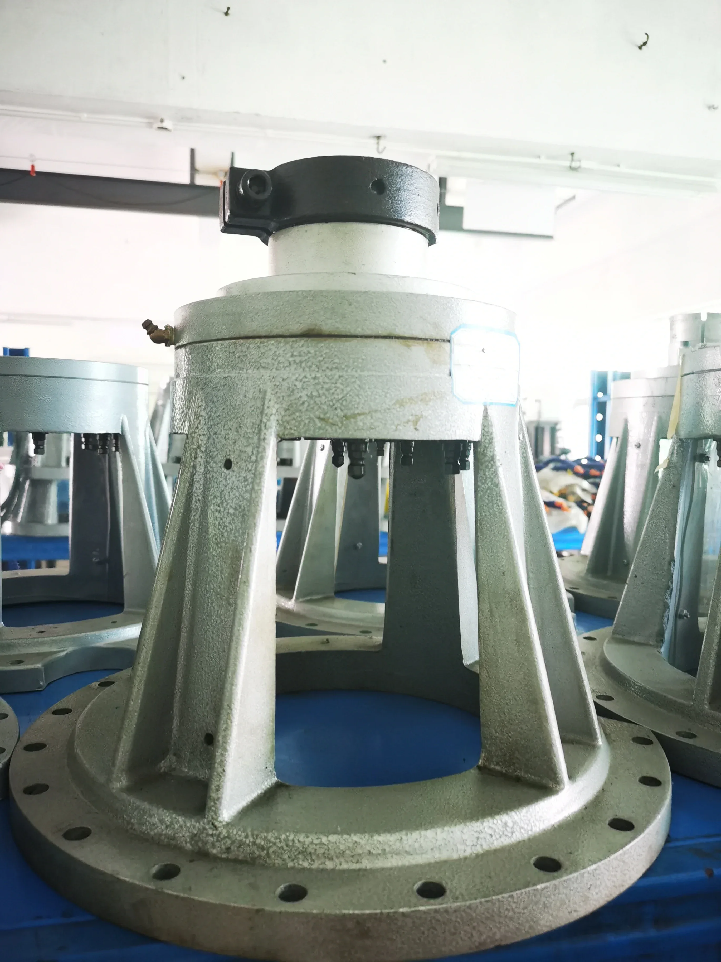 Offres spécialesVentes chaudes adaptées aux accessoires de Machine à tarauder de perceuse broche multiple circulaire