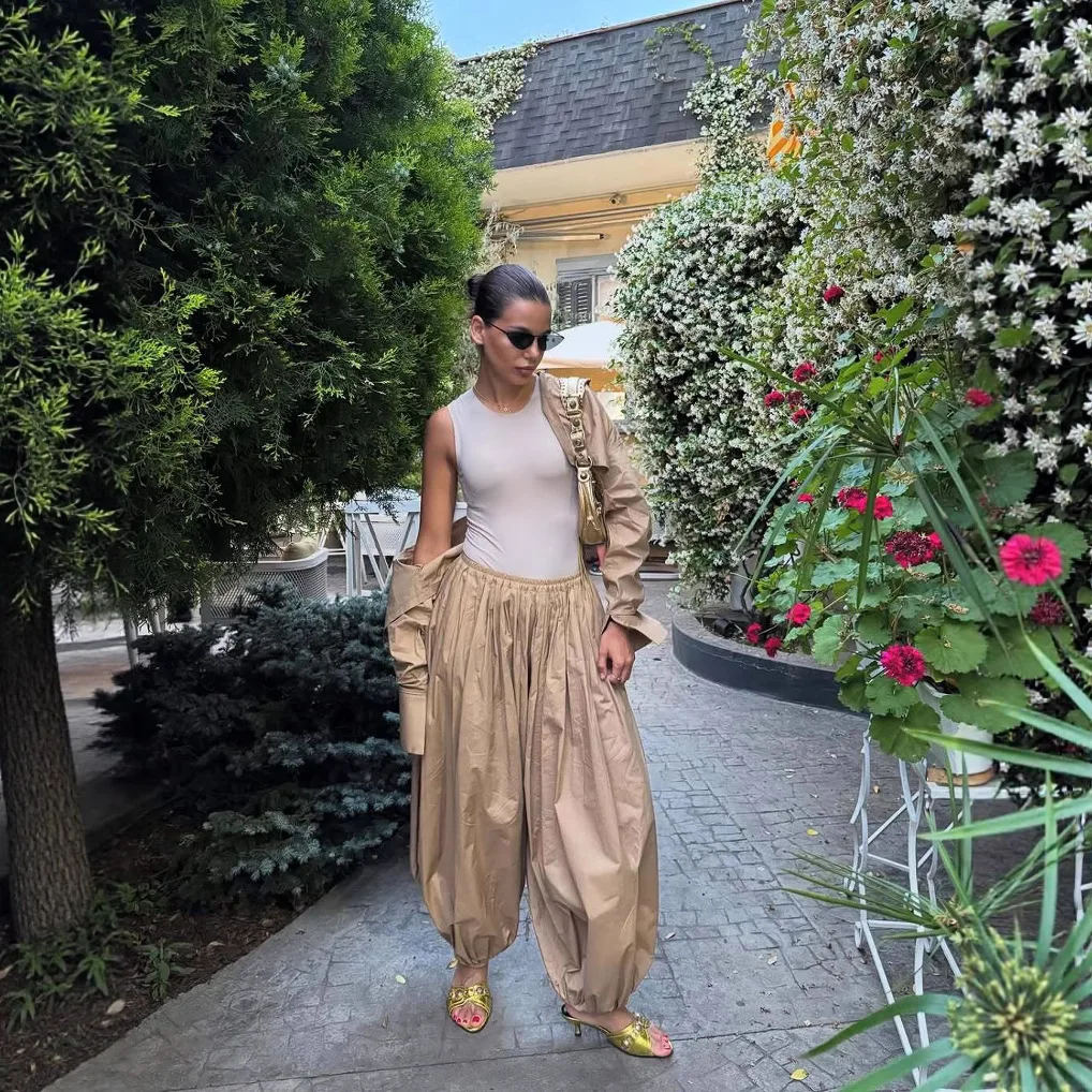 

2026 Spring and Summer New Loose Short Waist Leggings Three-piece Set