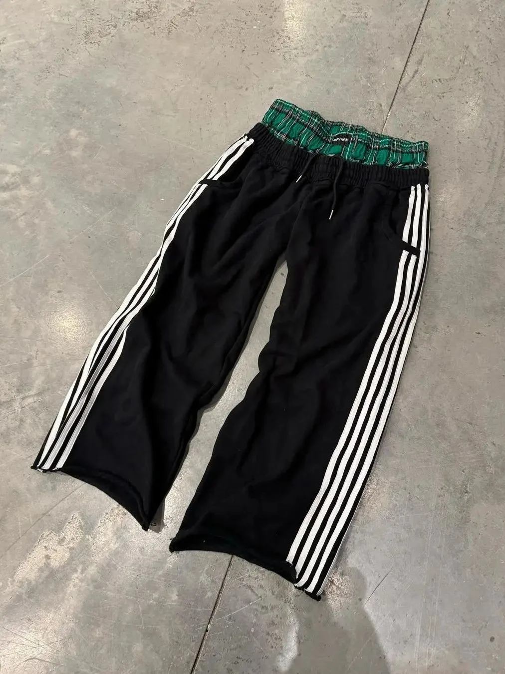 Y2k سروال نسائي غير رسمي مخطط موضة ريترو هاراجوكو فضفاض Sweatpants لصق شعرية عالية الخصر بنطلون جديد في الهيب هوب