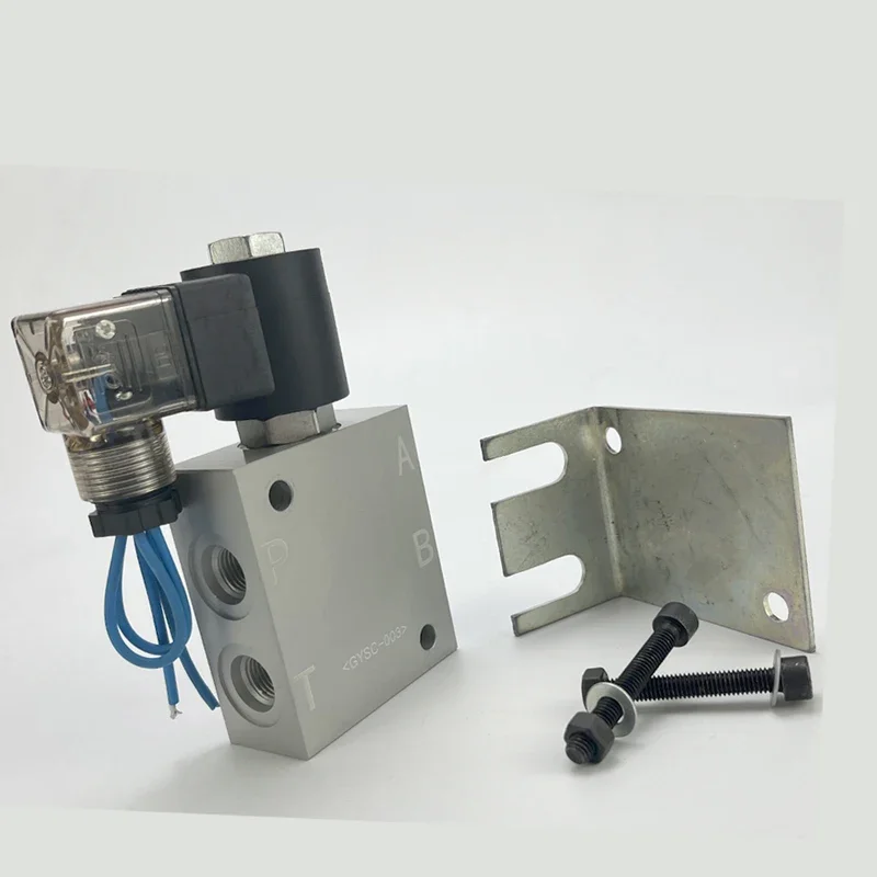 Excavator quick change connector hydraulic two position four way solenoid valve 12V24V wood grabbing  pilot