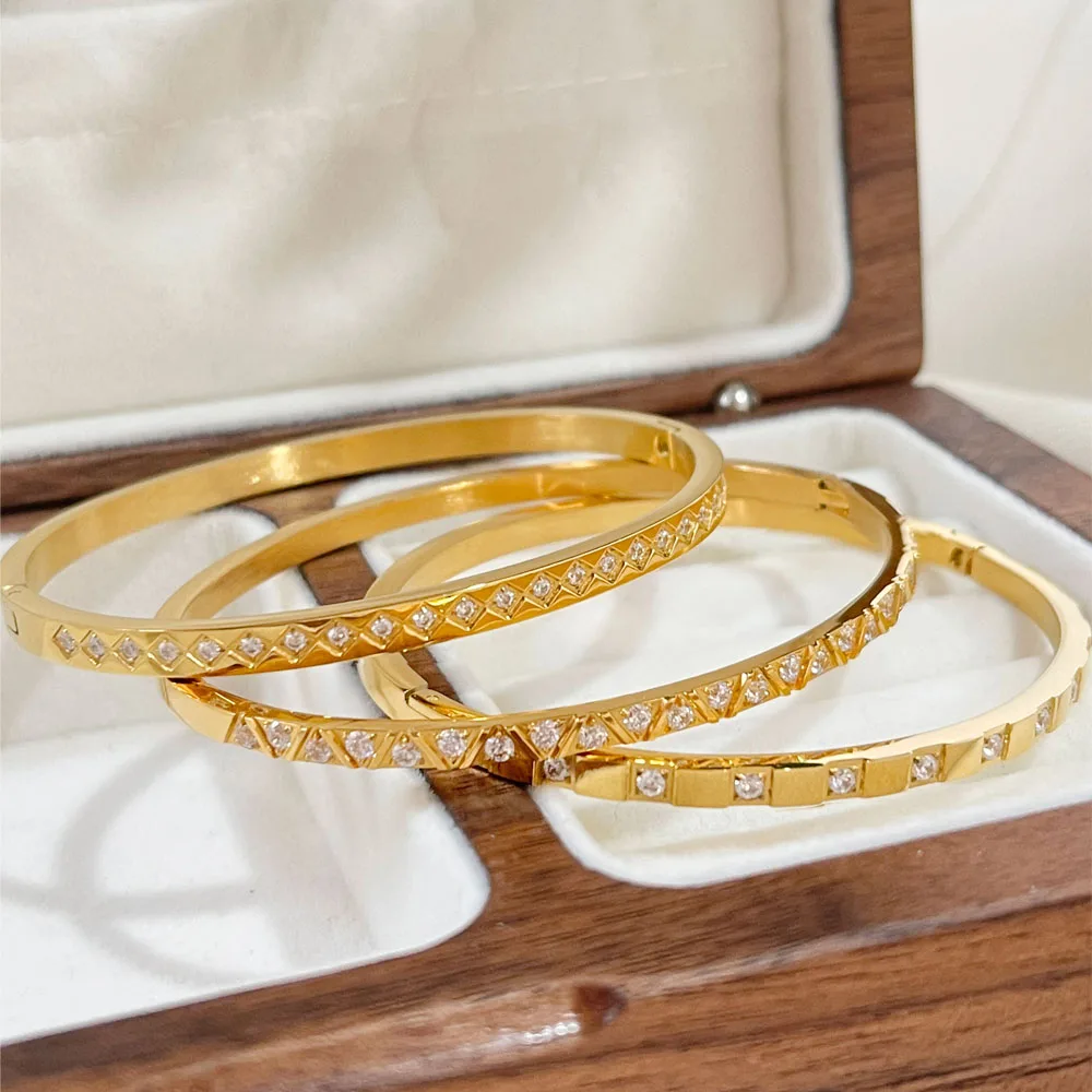 GHIDBK Water Resistant Stainless Steel 18K Pvd Gold Plated Pave Round Zircon Stackable Wrist Bangle Bracelets Women Fashion gift