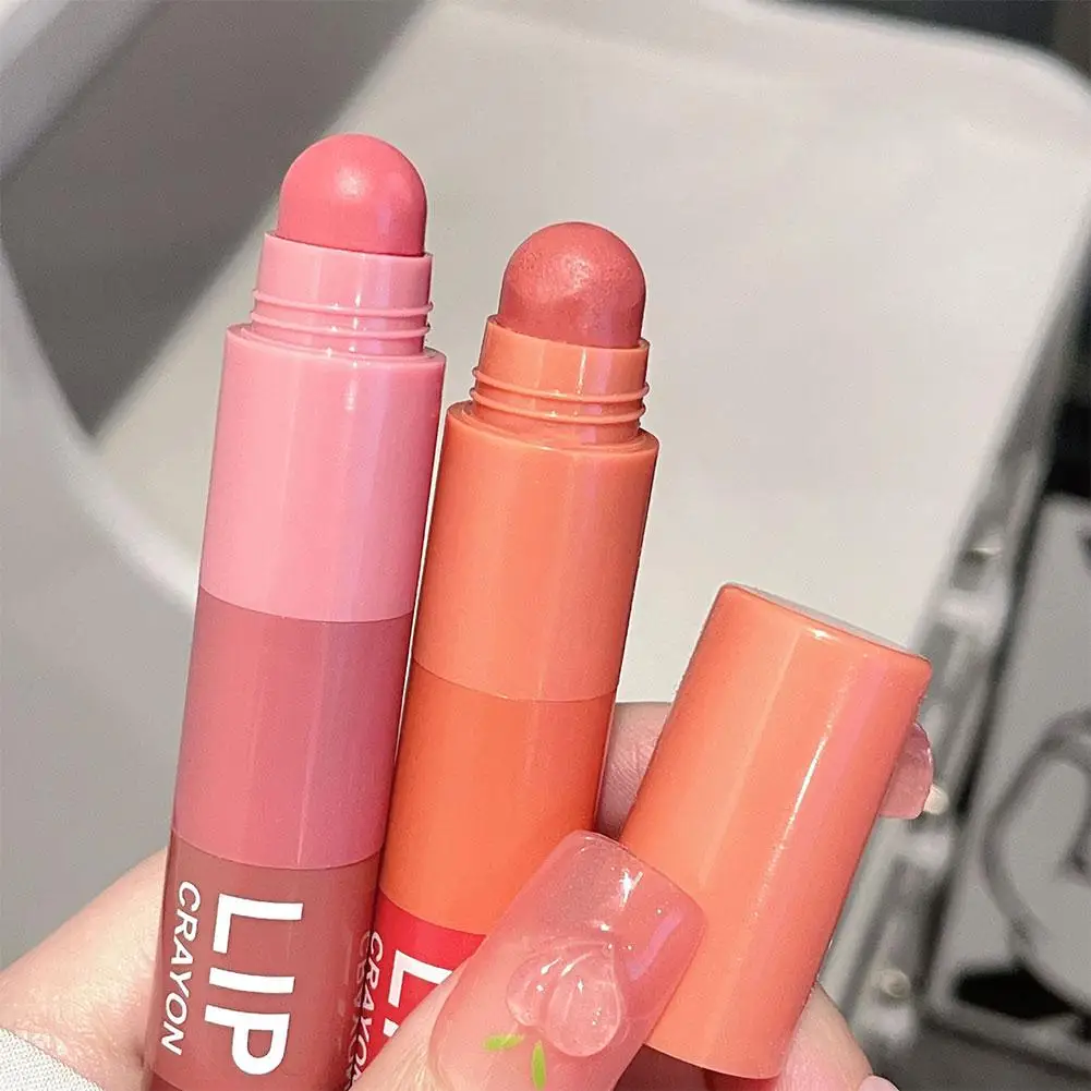 Penna per rossetto in velluto opaco a quattro colori prodotti idratanti colorati ad alta durata Rendering lucidalabbra per trucco all'ingrosso G X2n9