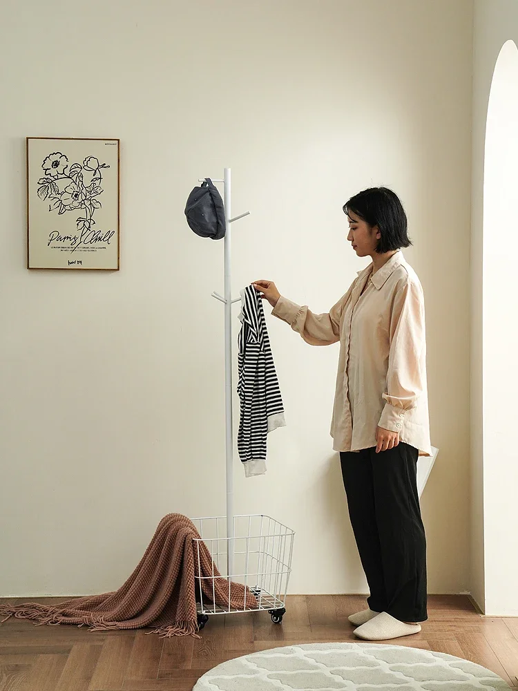 Coat rack Floor-to-ceiling vertical hanger Bedroom metal pole does not take up space