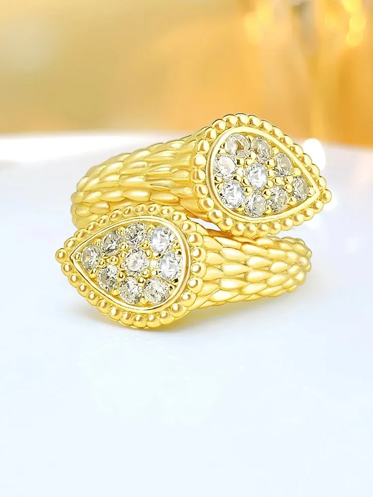 

European and American Personalized Gold 925 Silver Ring with High Carbon Diamonds, Popular Temperament, Versatile INS