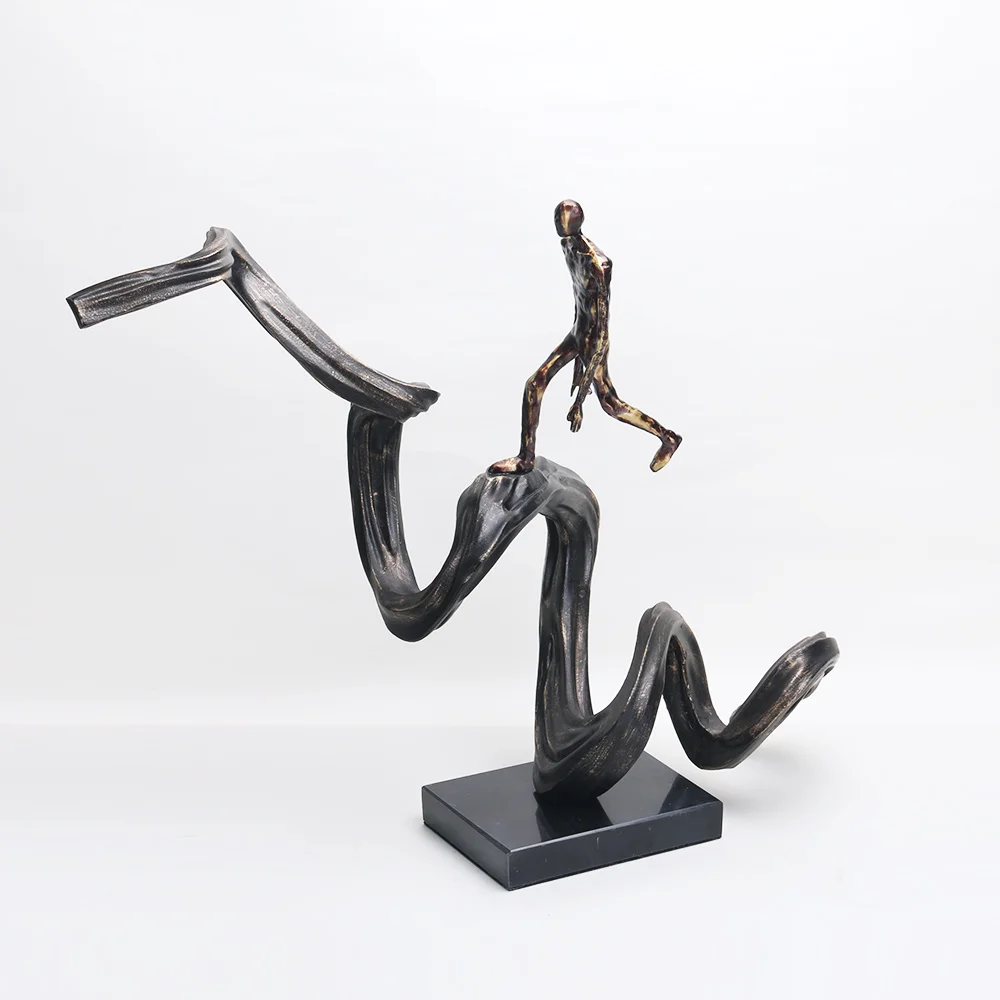 for Factory Wholesale Luxury Home Decoration Elegant Creative Style Sculpture Art Climbing Man Unique Home Decor Items Hotel