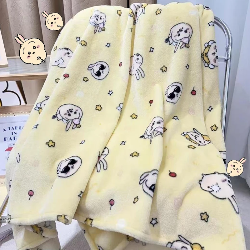 

Аниме-плед Usagi Chiikawa из фланели с узором Hachiware, покрывало для дивана, милое мультяшное домашнее одеяло-шаль, простыня для студенческой спальни