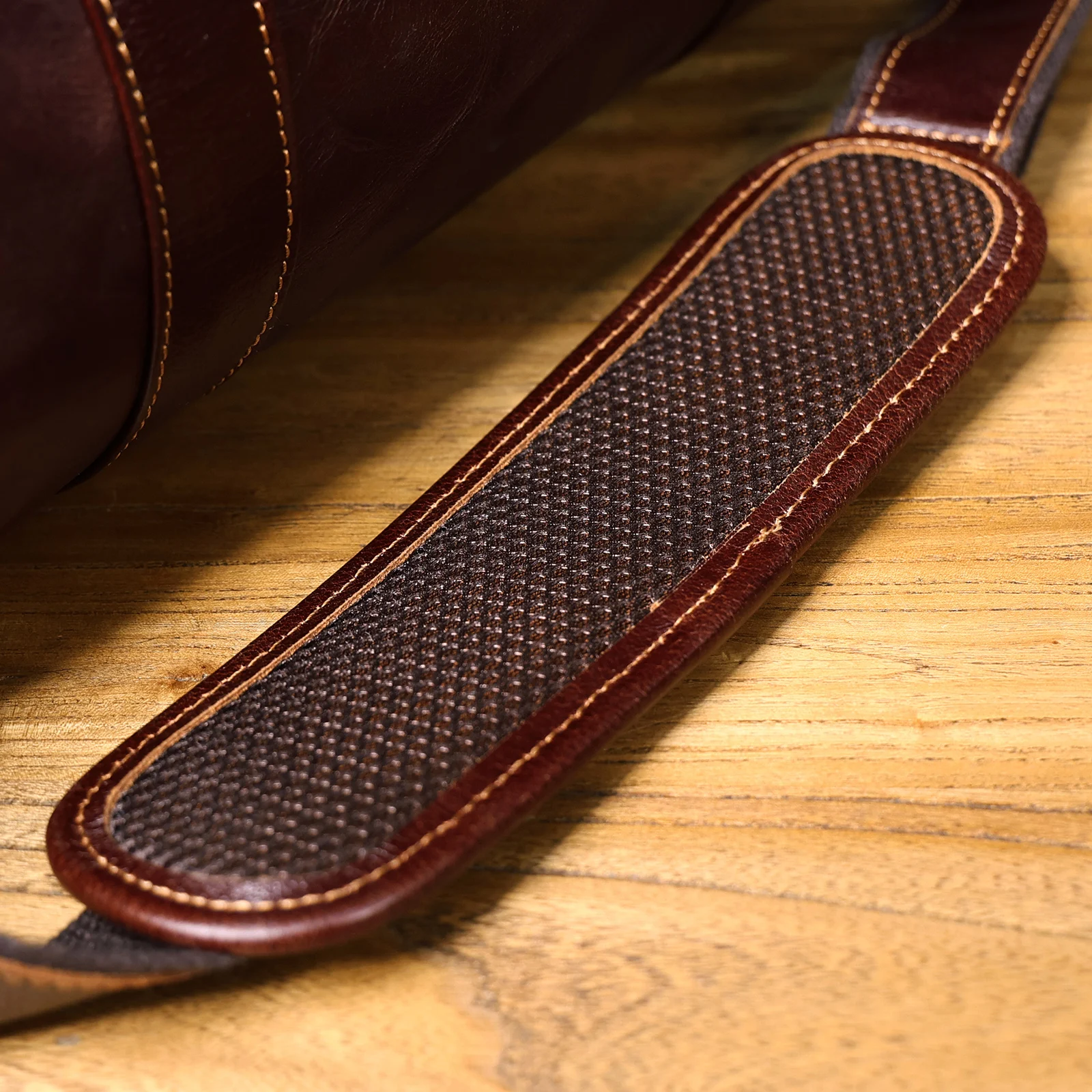 Echte Leder-Umhängetasche für Herren, Crossbody-Sporttasche aus pflanzlich gegerbtem Leder, modischer Casual-Stil, einfache Rindsledertasche – Detail 18