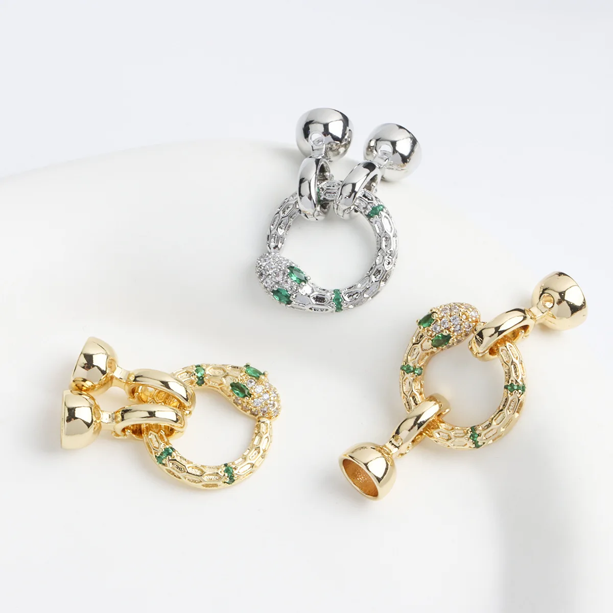 

1 Piece of Zirconium Pearl Necklace Buckle Snake Pattern Ring Handmade Ending Connection Buckle Diy Jewelry Making Accessories