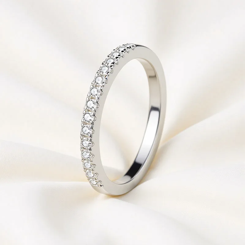 

PT950 Platinum Moissanite Pinky Ring Stackable Minimalist Seamless Design Light Luxury Women Elegant Gift jewelry for women