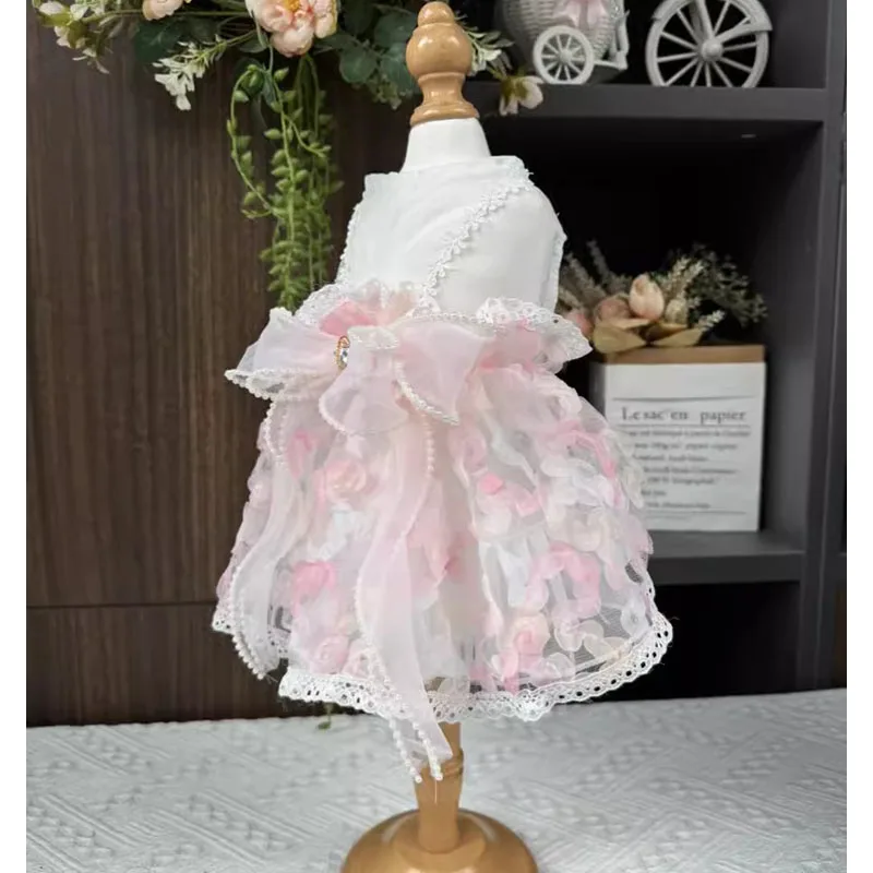 Imagem -04 - Vestido Princesa para Cães Pequenos e Médios Roupa Rosa Fina Fios de Renda Artesanais Laço de Flores Roupas de Festa Moda Cachorrinho Verão