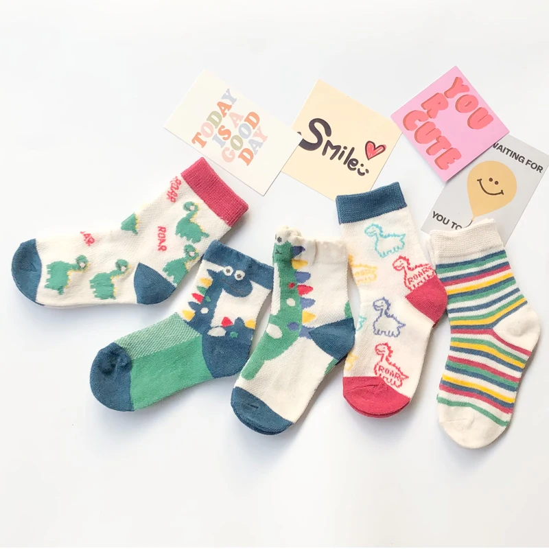 Chaussettes en coton avec dessin animé de dinosaure pour petits garçons, chaussettes en maille pour enfants, printemps et été, 1-12 ans