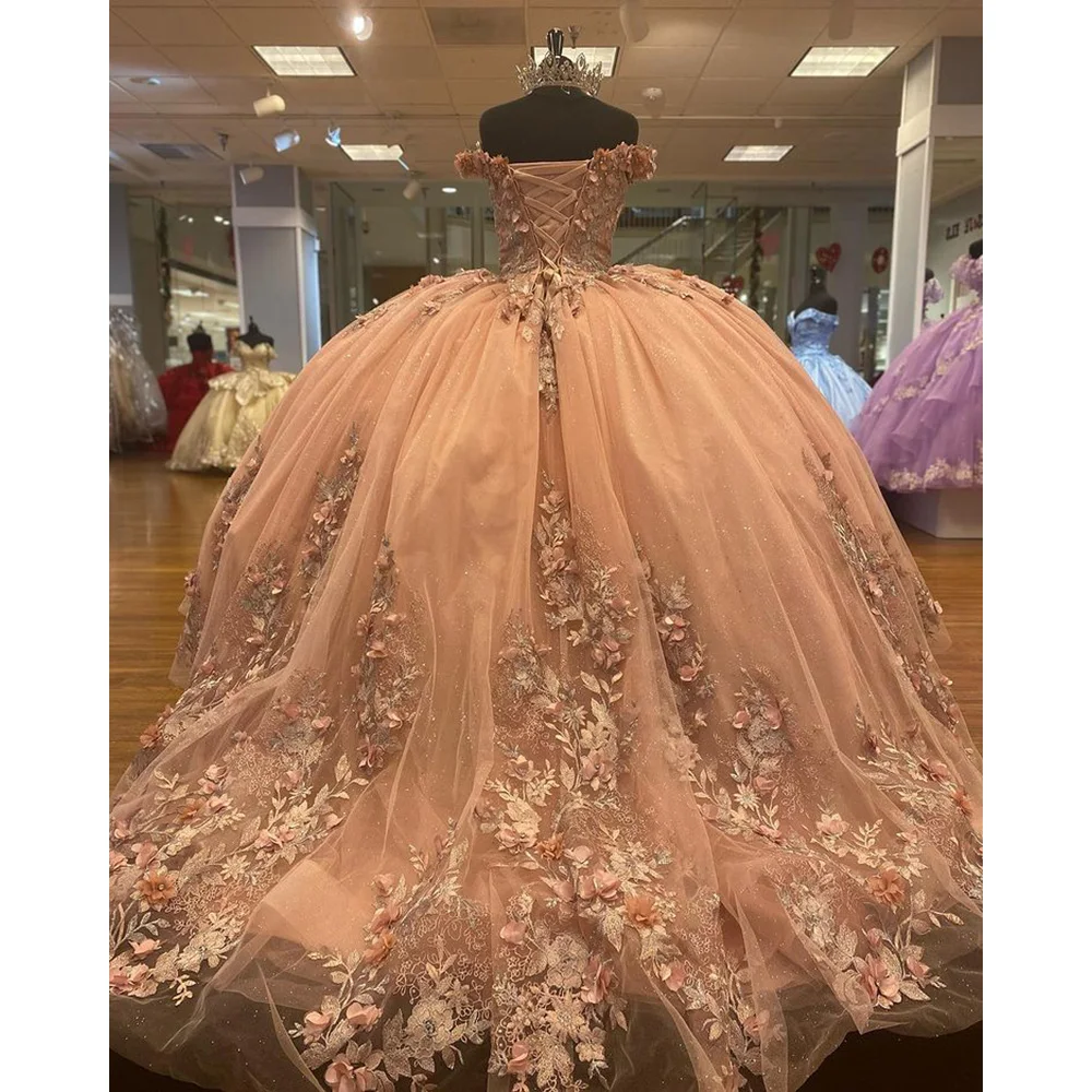 Rose Gold Off The Shoulder Quinceanera Dresses Ball Gown Sleeveless Floral Appliques Lace Handmade Flowers Sweet 15 Party Wear