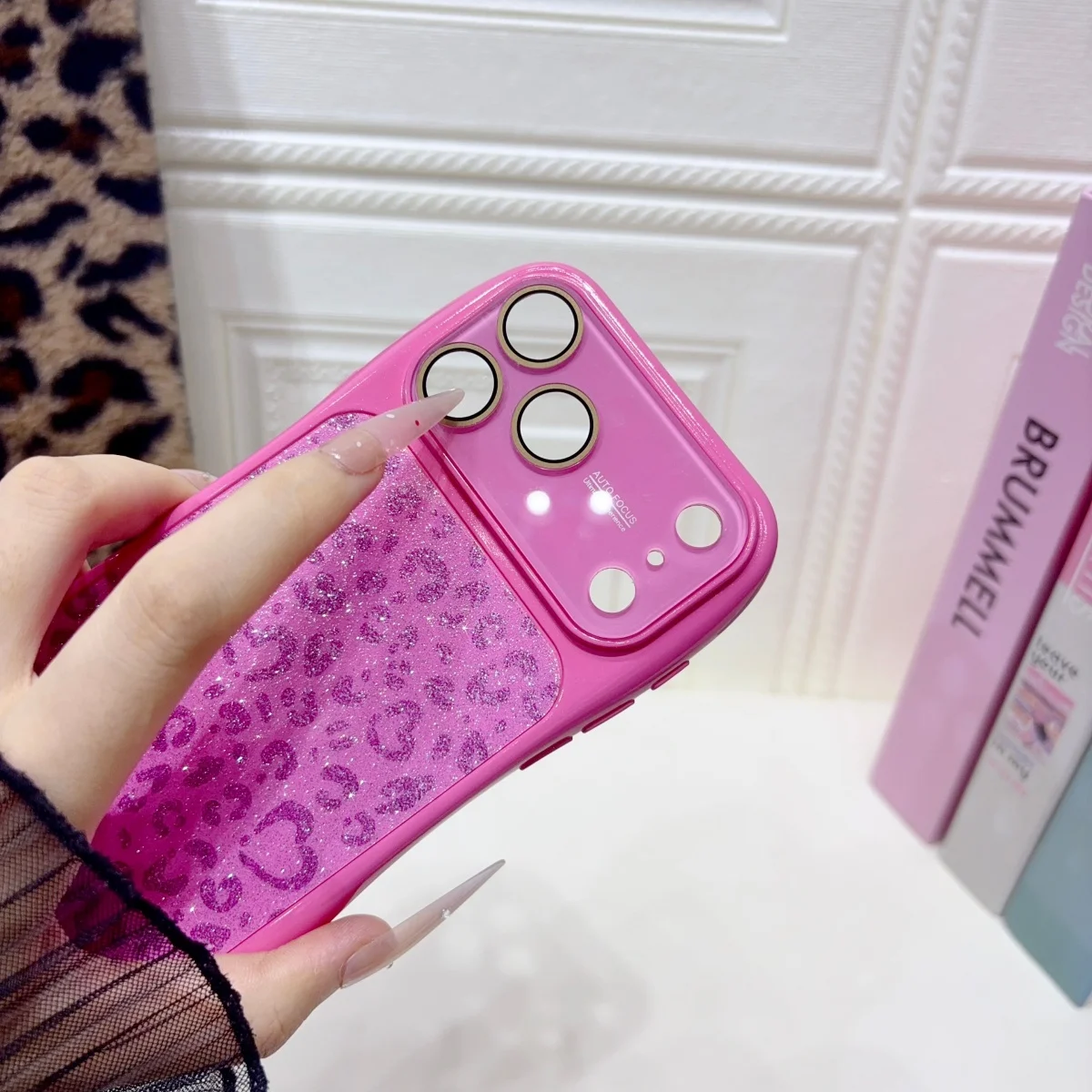 Luxury Glitter Love Heart Leopard Print Texture Phone Case For iPhone 17 16 15 14 13 Pro Max Camera Lens Protect Shockproof Cove view 3