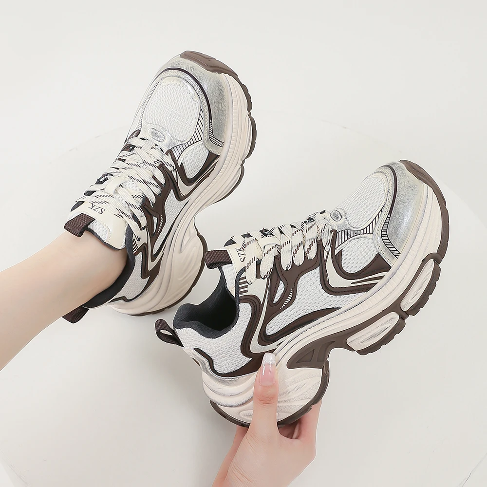 SOMILISS Chunky Sneakers for Women Lace Up Retro Walking Shoes Platform Casual Running Shoes