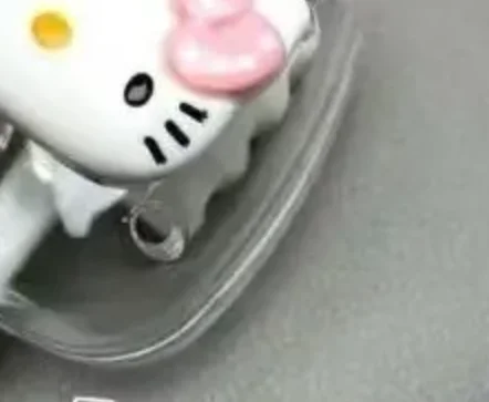 

1/2PCS Sanrio Hello Kitty Cartoon Toothbrush Cover Gift Creative Kawaii Female Home Portable Travel Toothbrush Head Dust Cover