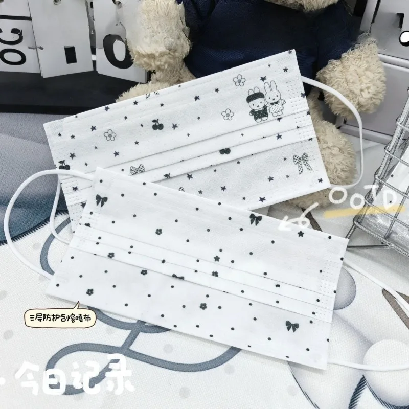 10 Stück Miffy Cartoon-Masken mit bedrucktem Muster, niedliche Atmosphärenmaske, kreative Kawaii-Mädchen-Maske, einzeln verpackt, staubdichte Maske im Großhandel – Detail 3