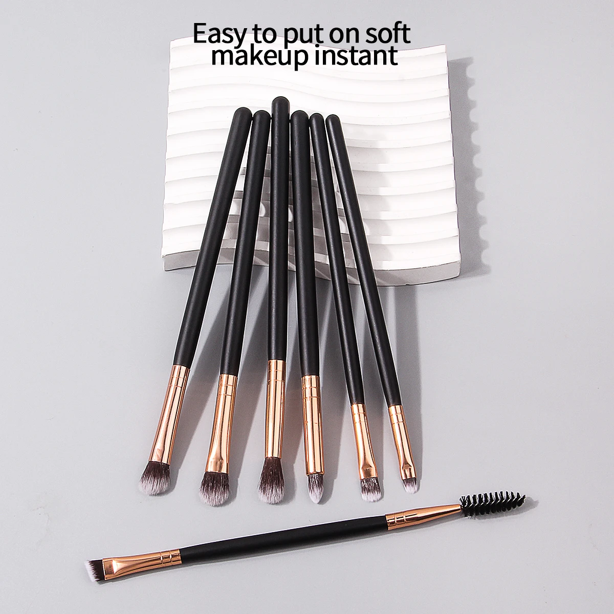 Set di pennelli per trucco occhi morbidi di alta qualità da 7 pezzi, pennello per ombretto, pennello per mascara, pennello per dettagli, pennello per eyeliner, strumenti per il trucco degli occhi