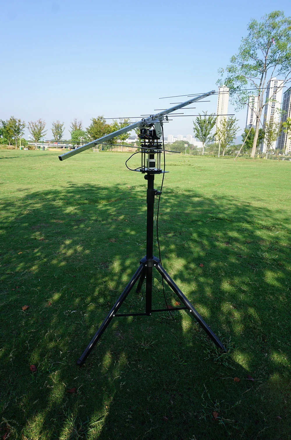 MiiBestODAntenna Rotator AntRunner Satellite Tracking System 360 Degree Azimuth And 180 Degree Elevation 12V Power Supply