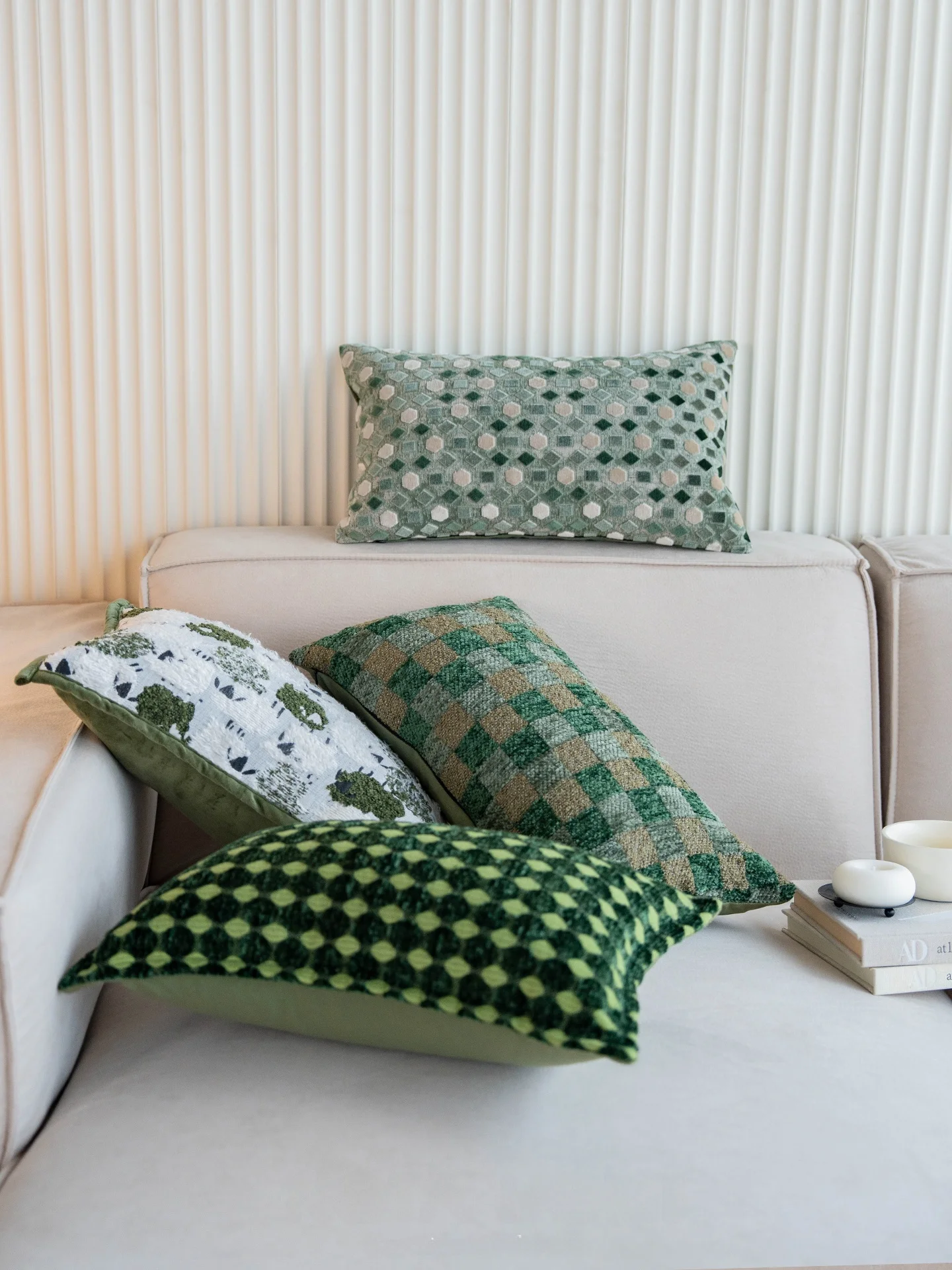  Vintage Green Waist Pillow for Sofa Lightweight Soft Decorative Cushion Cover for Homestay High-End Sensation Backr...