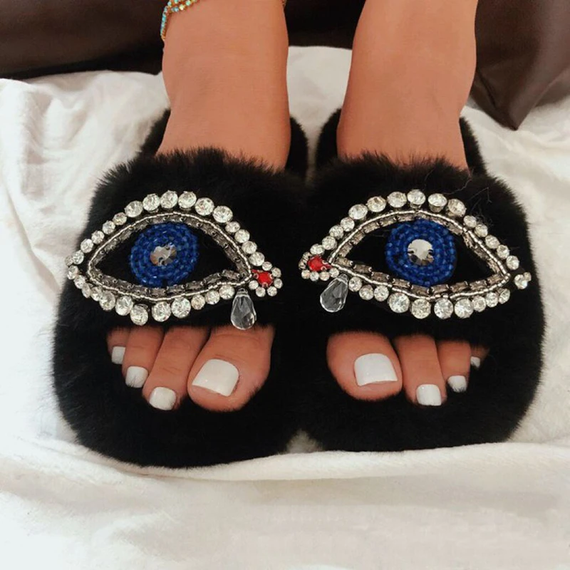 Size Plush Women\'s Shoes In Autumn And Winter Wear Cotton Slippers Fashion Devil Eyes Faux Fur Slippers Indoor Home Floor Shoes