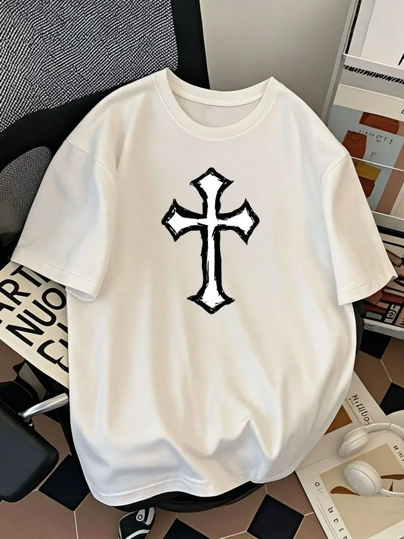 Gothic Cross Graphic T Shirt Women Fashion Streetwear Stretchy Plus Size Short Sleeve Casual Harajuku Punk Style Cotton Tee Tops