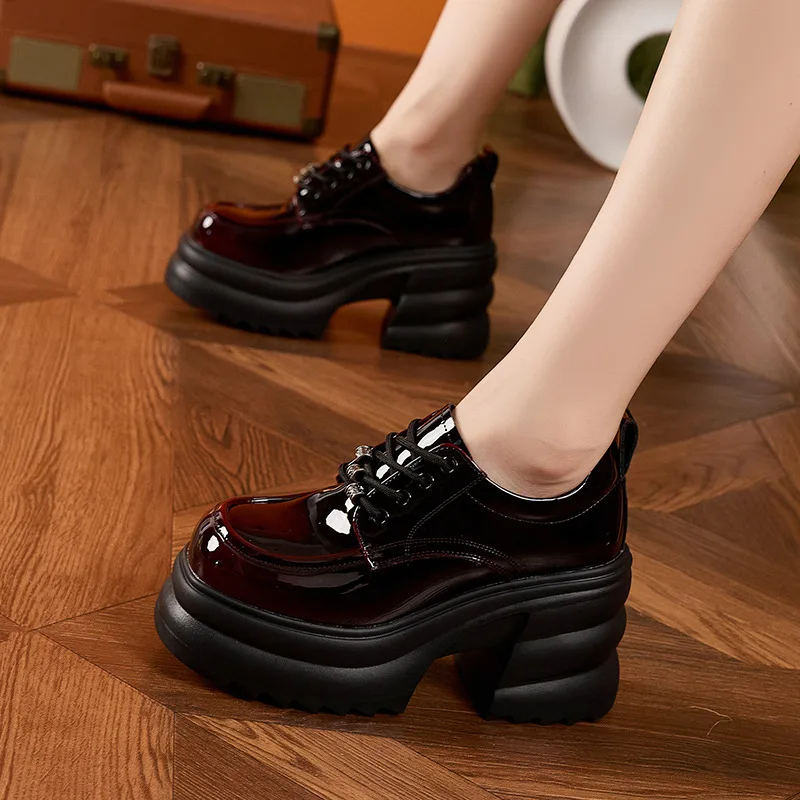 Thick-soled Loafers Women 2025 Autumn and Winter New High-rise Versatile Shoes British Style Sponge Sole Thick Heel Leather Shoe