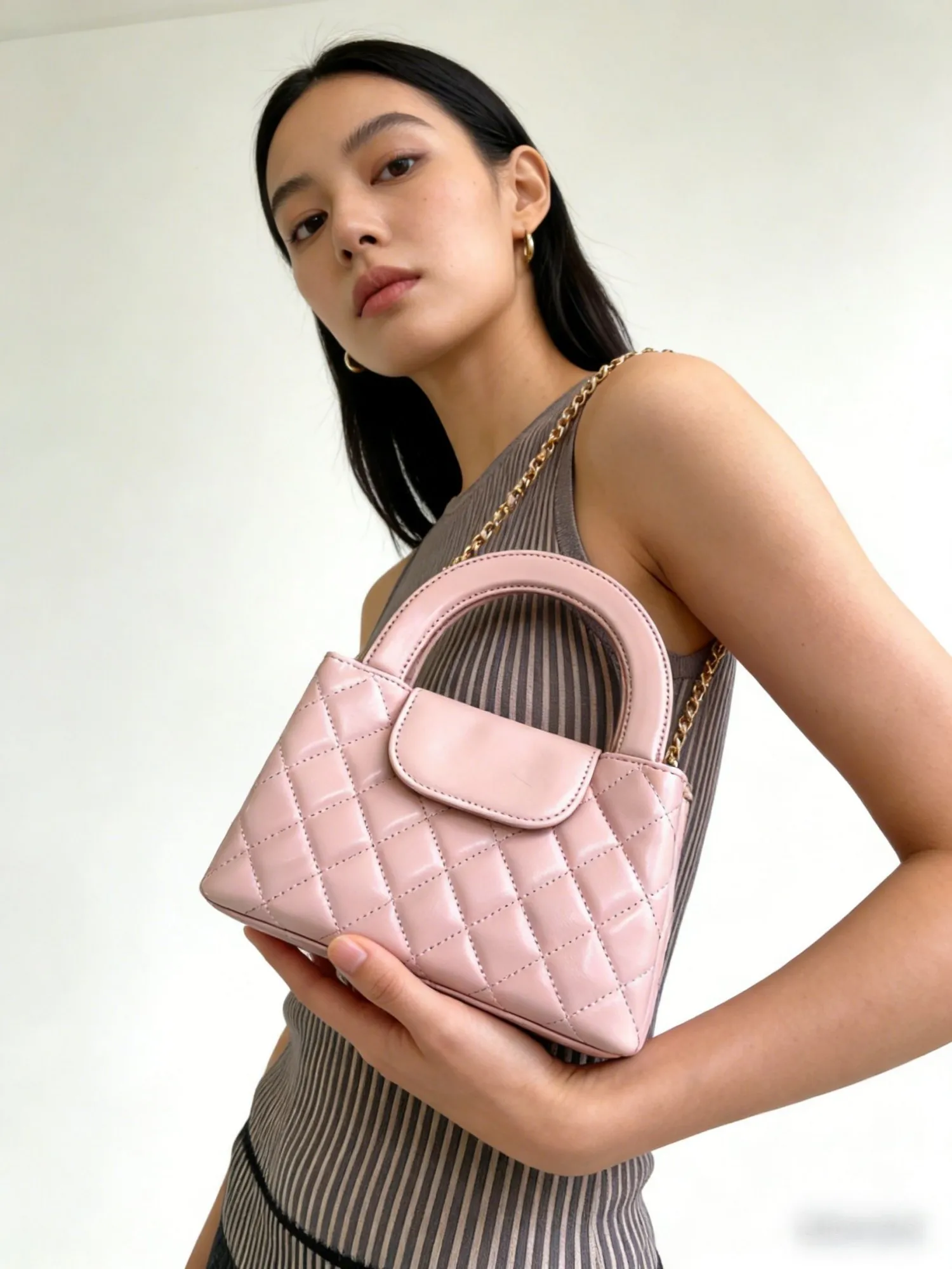 

Sakura Pink Quilted Handbag Women's Soft Faux Leather Top-handle Purse with Circular Handle Compact Satchel for Date Night