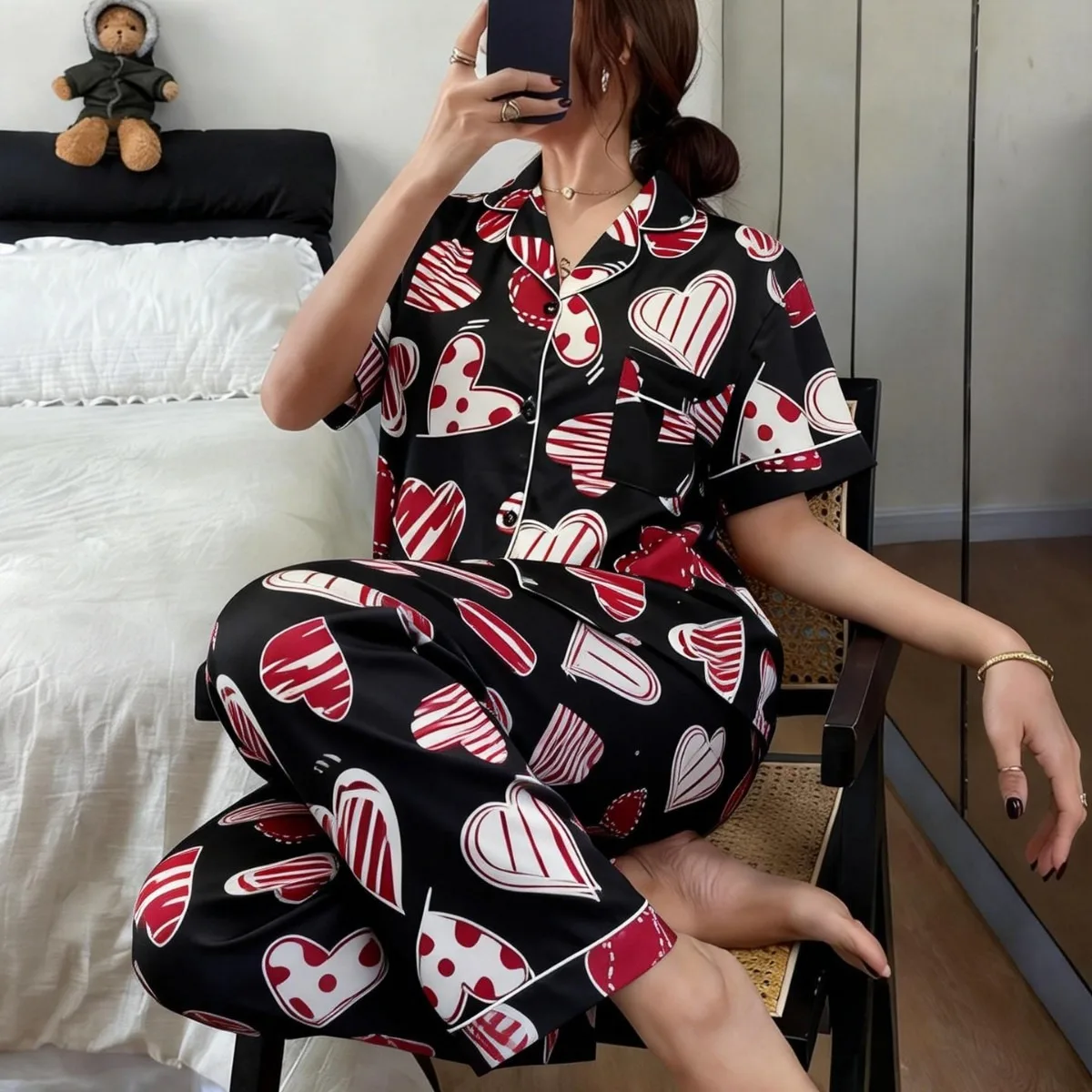 

Ladies' Love Heart Knitted Sleepwear Cute Cardigan Collar Short Sleeve Pants Home Clothing Set for Women