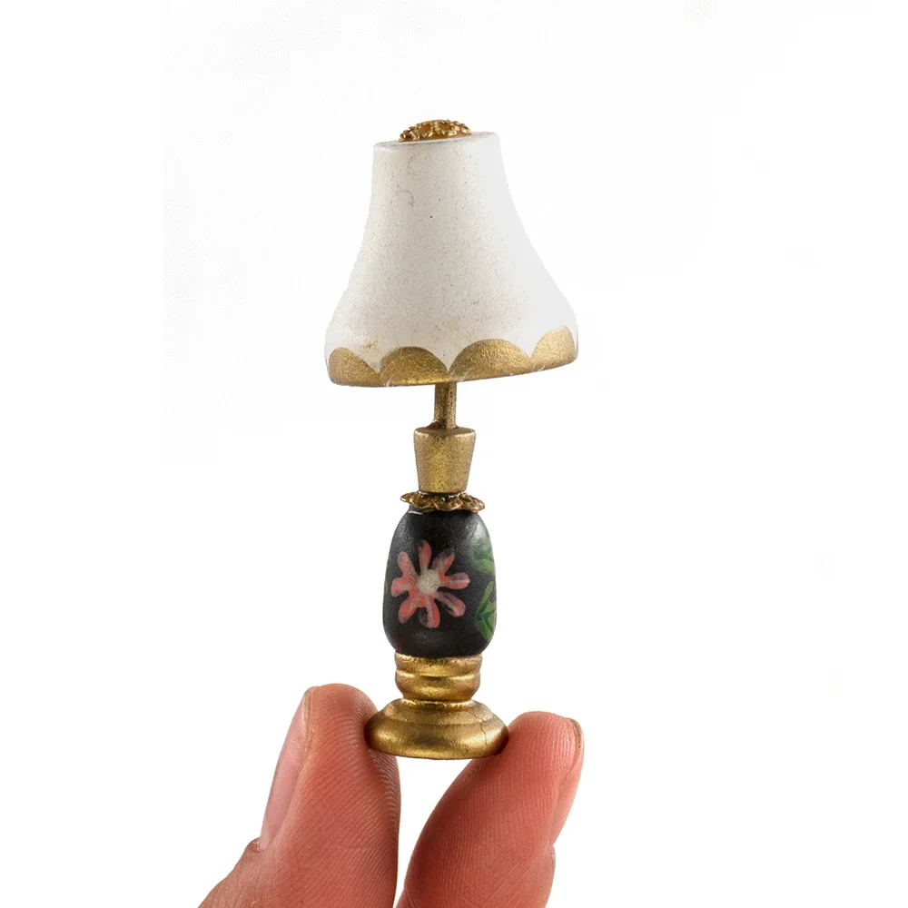 1 pçs 1/12 casa de bonecas acessórios em miniatura mini candeeiro mesa madeira modelo brinquedo para casa boneca decoração bjd