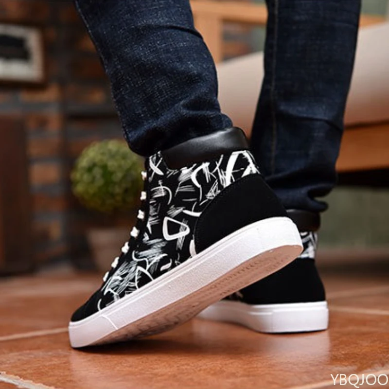 

Spring and Autumn Fashion New Trend High Top Men's Canvas Shoes Outdoor Casual Versatile Flat Bottomed Men's Vulcanized Shoes