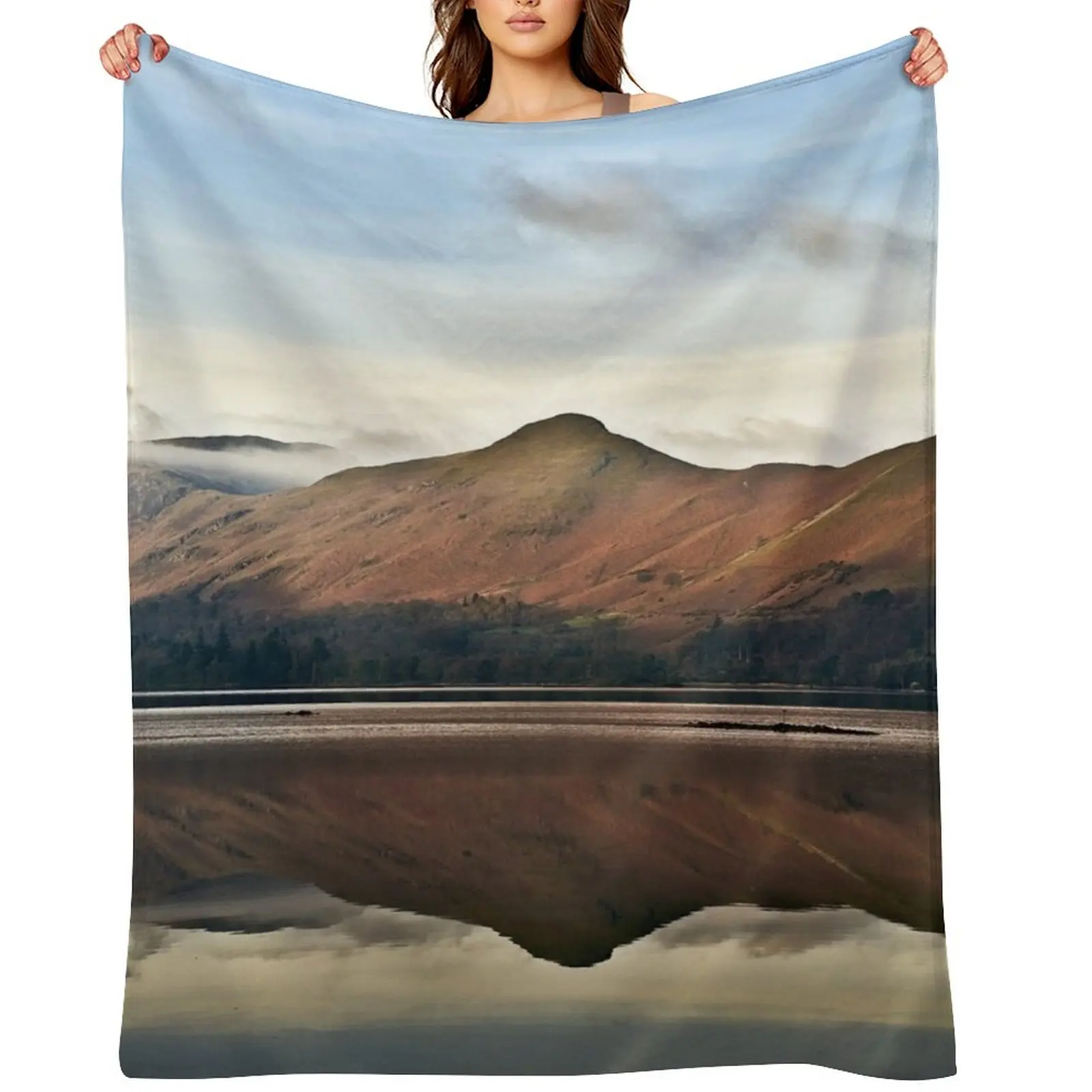 

Catbells & Maiden Moor From Friars Crag (Derwentwater) Throw Blanket Polar Single Flannels Luxury Blankets
