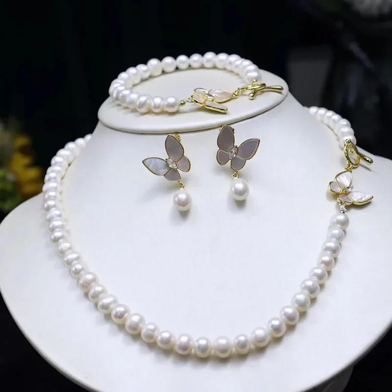 

fresh and elegant Butterfly button 7-8mm freshwater pearl necklace women's versatile jewelry set gift for mother and wife